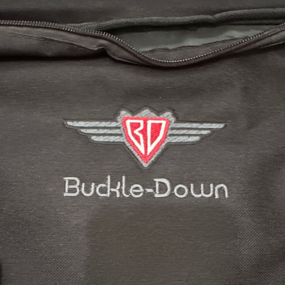 Buckle-Down Corvette GM collectible Briefcase with seatbelt buckles - Picture 5 of 12